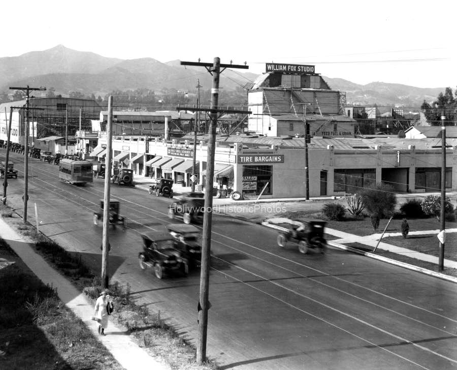 Wm Fox - Fox Film Corp 1926.jpg